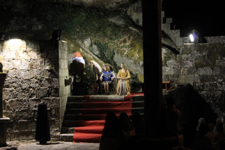 A corte saiu à rua para visitar os 5 castelos do concelho