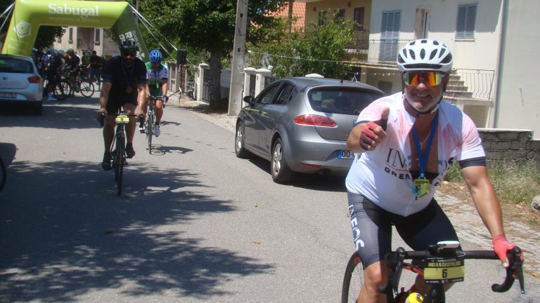 Cerca de 70 cicloturistas marcaram presença no passeio organizado pela ASA