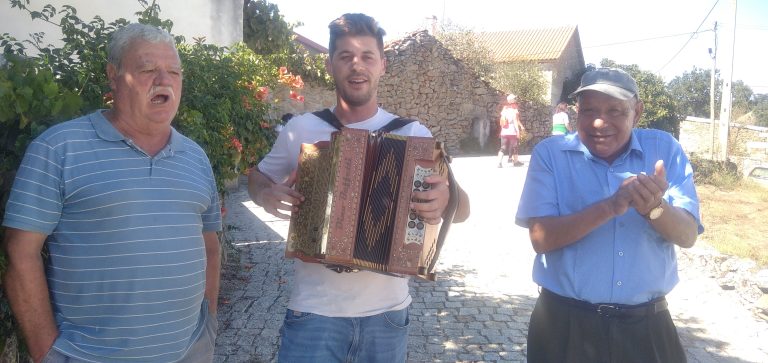 Junta de Seixo do Côa e Valongo organiza almoço convívio com habitantes e descendentes da freguesia