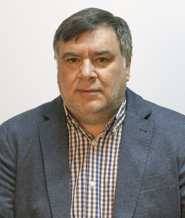 Paulo Leitão Batista quer ganhar a Câmara e eleger a maioria de deputados na Assembleia Municipal