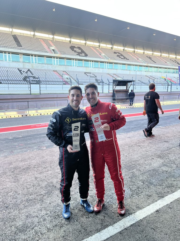 Miguel Nabais e André Nabais em 2025 arrancam com subida ao pódio em Portimão