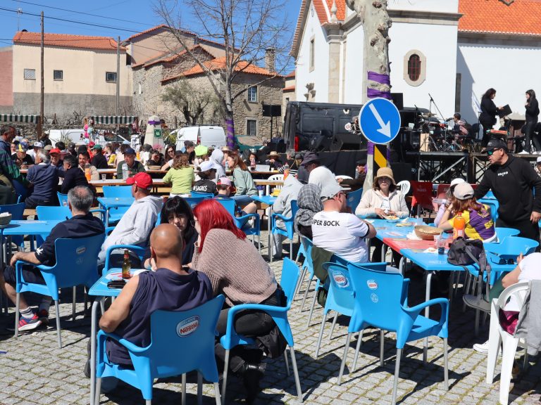 “Quadragésima” recria tradições na Rapoula do Côa