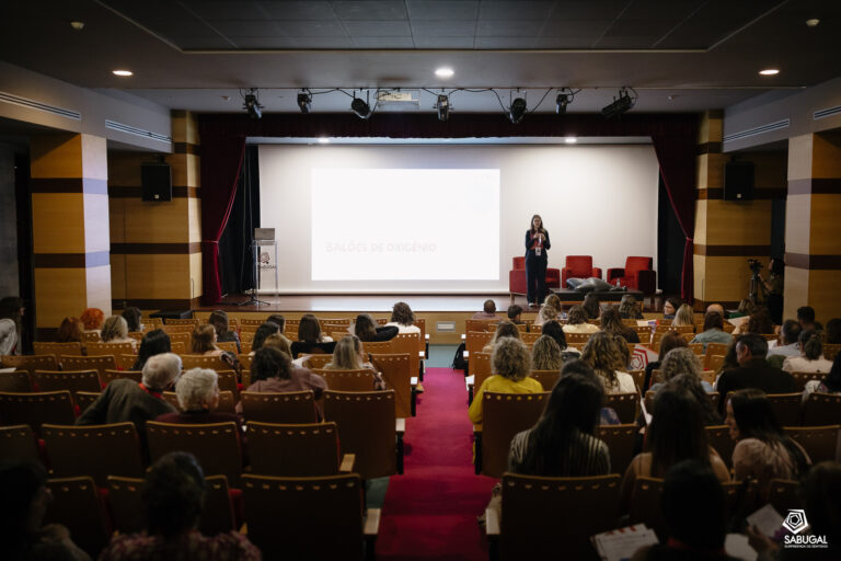 Seminário abordou a “Arte de Ser Família”