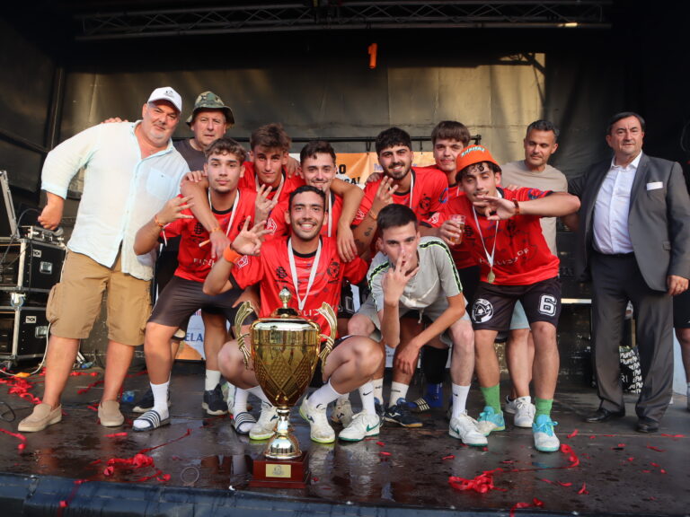 Raia Cup juntou ex-jogadores de futebol no Soito
