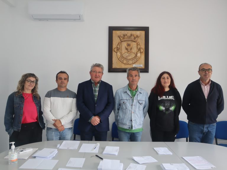 Junta de Freguesia de Vila do Touro eleita por plenário