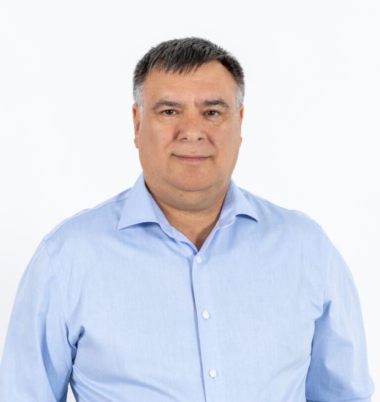 Candidato do PS, Paulo Leitão Batista, aceita resultados eleitorais