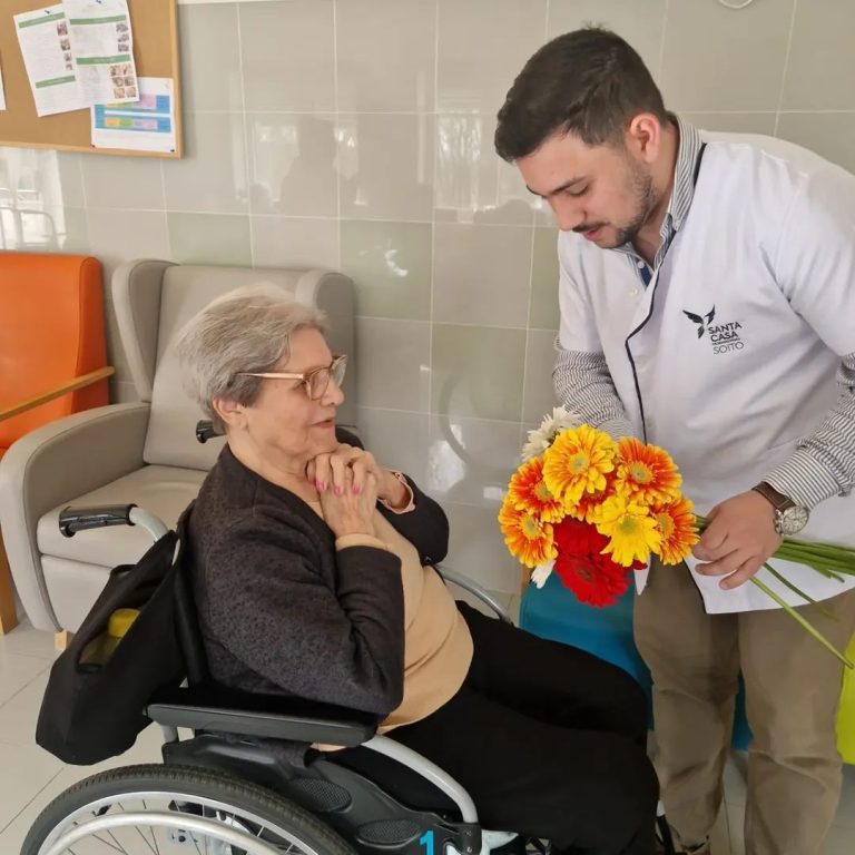 Santa Casa da Misericórdia do Soito celebra o “Dia da Mulher” com homenagem a colaboradoras e utentes