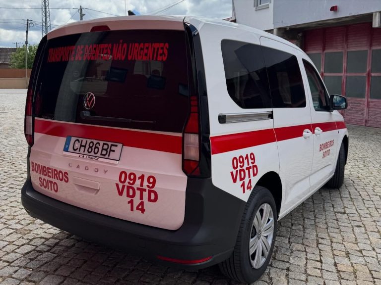 Bombeiros Voluntários do Soito reforçam frota com novo Veículo Dedicado ao Transporte de Doentes (VDTD)