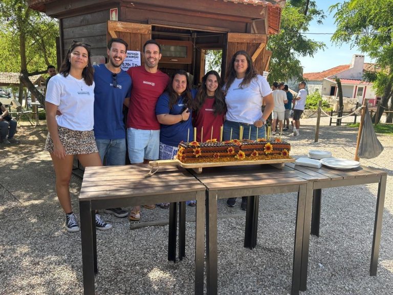 Convívio de Badamalos celebra união e raízes no Seixal